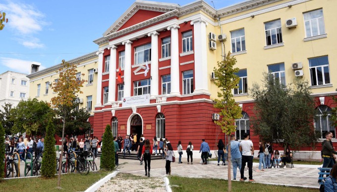 Rritet numri i te papuneve me arsim te larte - INSTAT: 39 mije te diplomuar nuk gjejne pune